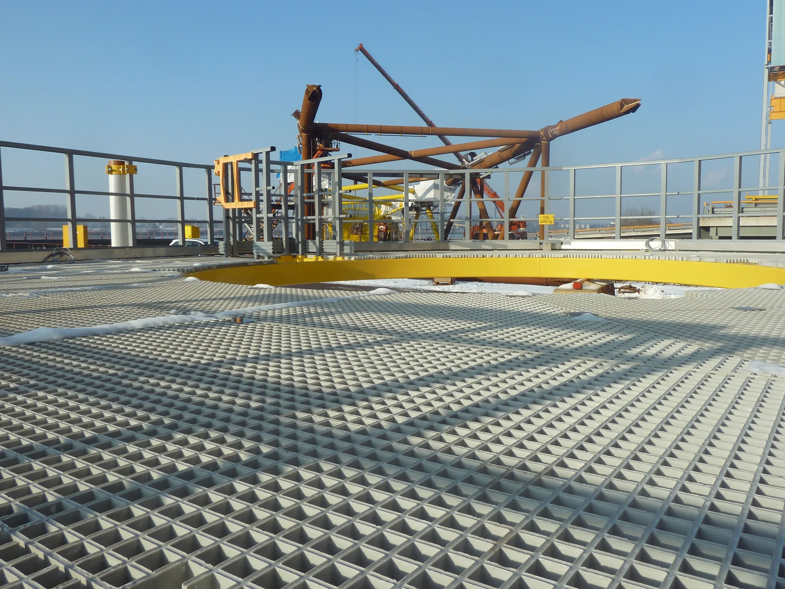 offshore platform with grp gratings 3